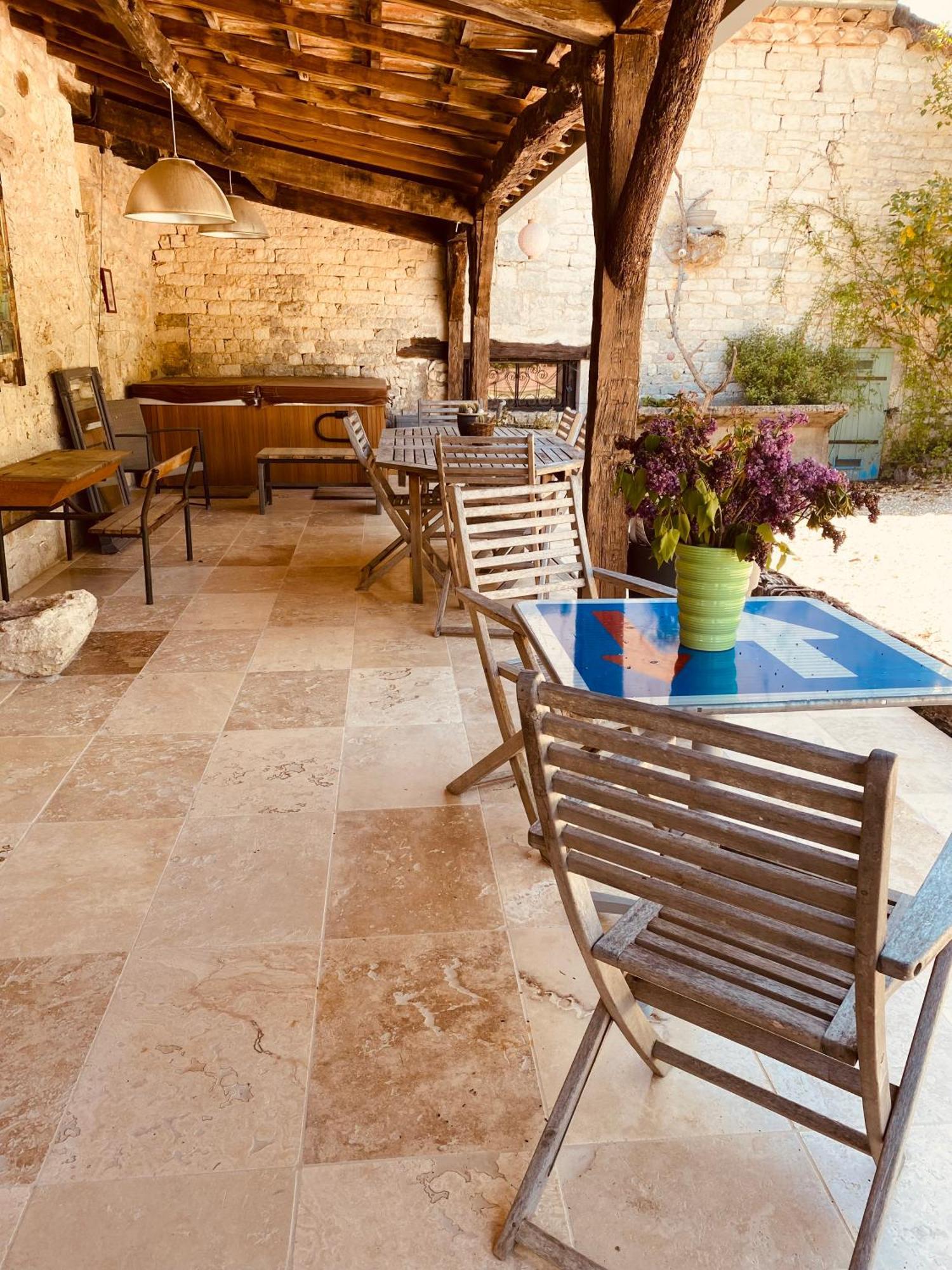 Le Mas Des Papillons Fargues  Exterior photo